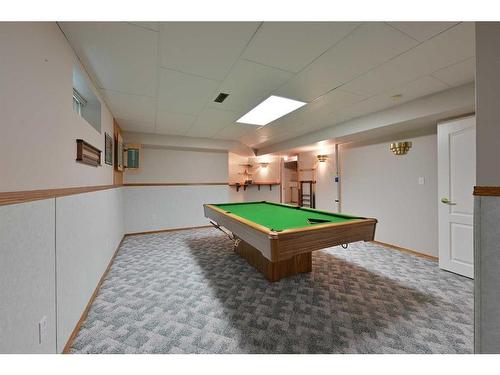 21 Rowell Close, Red Deer, AB - Indoor Photo Showing Other Room