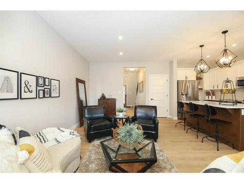 143 Ellington Crescent, Red Deer, AB - Indoor Photo Showing Living Room