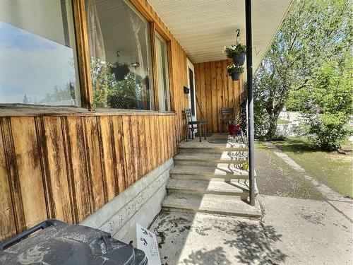 5420 54 Street, Ponoka, AB -  With Exterior