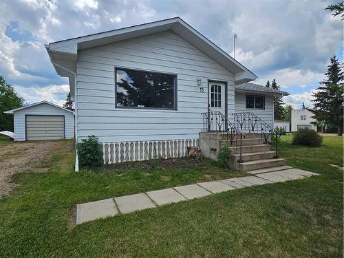 15 Railway Avenue, Haynes, AB - Outdoor