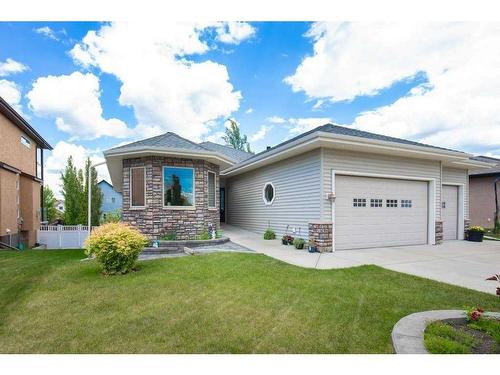 107 Wyndham Crescent, Red Deer, AB - Outdoor