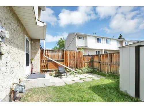 D2-35 Nash Street, Red Deer, AB - Outdoor With Exterior