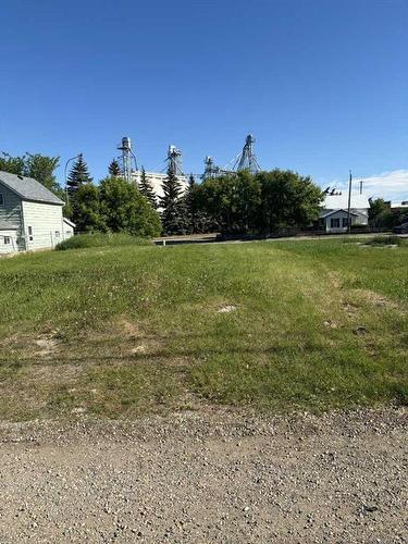 5143 48 Street, Innisfail, AB 