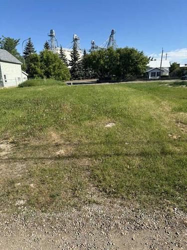 5143 48 Street, Innisfail, AB 