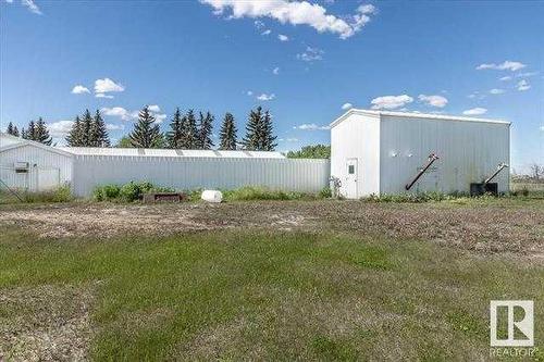 901 10 Avenue, Nisku, AB 