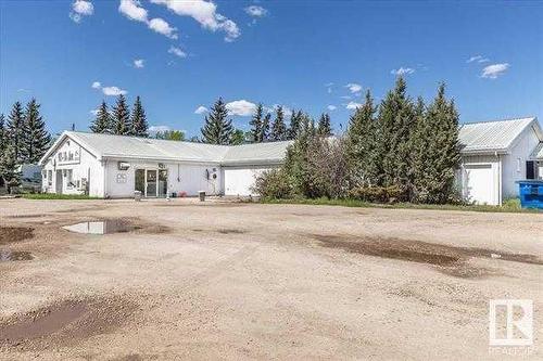 901 10 Avenue, Nisku, AB 