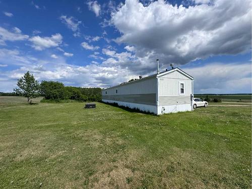 240080 Township Road 422, Rural Ponoka County, AB - Outdoor