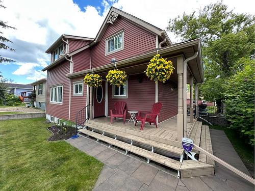 5102 54 Avenue, Ponoka, AB - Outdoor With Deck Patio Veranda With Exterior