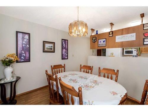 47 Elder Street, Red Deer, AB - Indoor Photo Showing Dining Room