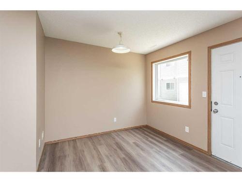 573-100 Jordan Parkway, Red Deer, AB - Indoor Photo Showing Other Room