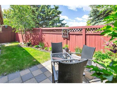 20 Hill Crescent, Red Deer, AB - Outdoor