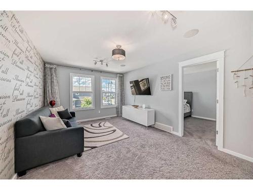 25 Lazaro Close, Red Deer, AB - Indoor Photo Showing Living Room