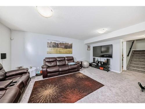 25 Lazaro Close, Red Deer, AB - Indoor Photo Showing Living Room