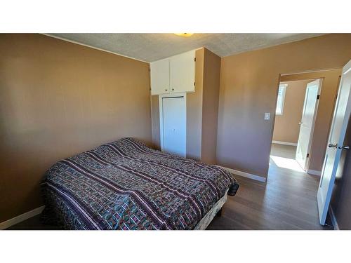4621 Norfolk Avenue, Coronation, AB - Indoor Photo Showing Bedroom