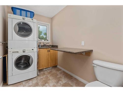 21565 Township Road 492, Rural Camrose County, AB - Indoor Photo Showing Laundry Room