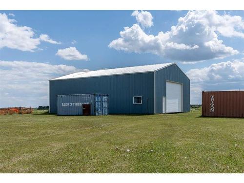 21565 Township Road 492, Rural Camrose County, AB - Outdoor