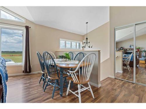 21565 Township Road 492, Rural Camrose County, AB - Indoor Photo Showing Dining Room