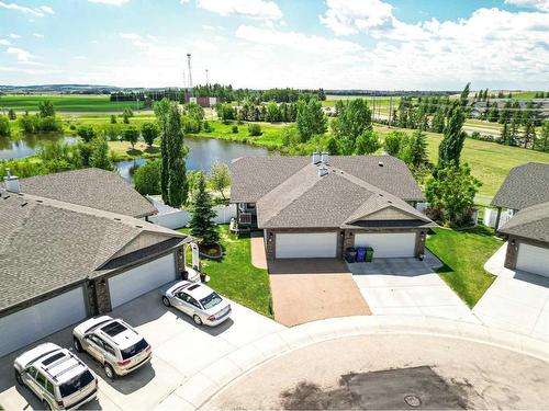 23 Victor Close, Red Deer, AB - Outdoor