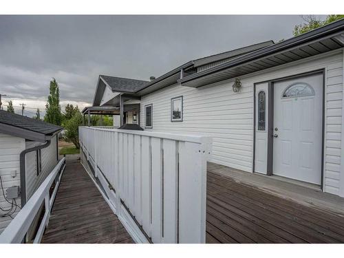 4602 51 Street, Forestburg, AB - Outdoor With Exterior