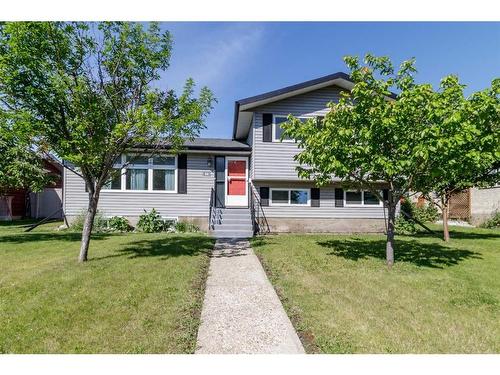 48 Nyman Crescent, Red Deer, AB - Outdoor