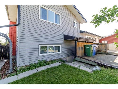 48 Nyman Crescent, Red Deer, AB - Outdoor With Exterior