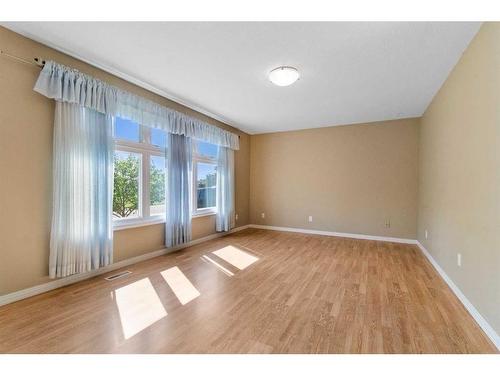 48 Nyman Crescent, Red Deer, AB - Indoor Photo Showing Other Room