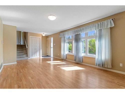 48 Nyman Crescent, Red Deer, AB - Indoor Photo Showing Other Room