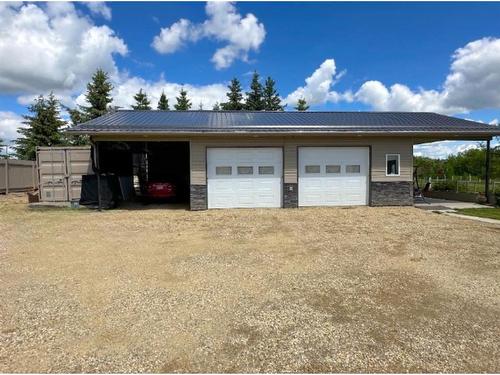 66 Sunnyside Crescent, Rural Ponoka County, AB - Indoor