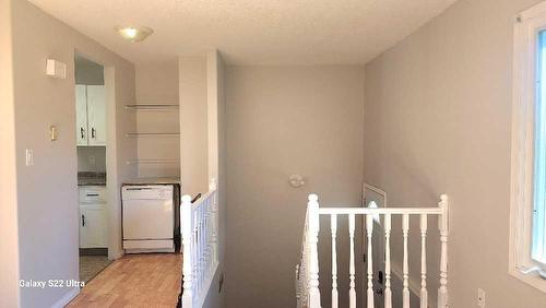 18-6020 59 Avenue, Red Deer, AB - Indoor Photo Showing Other Room