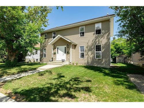 5217 52 Street, Lacombe, AB - Outdoor