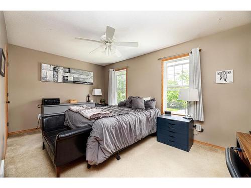 5217 52 Street, Lacombe, AB - Indoor Photo Showing Bedroom