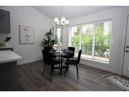 107 Reichley Street, Red Deer, AB - Indoor Photo Showing Dining Room