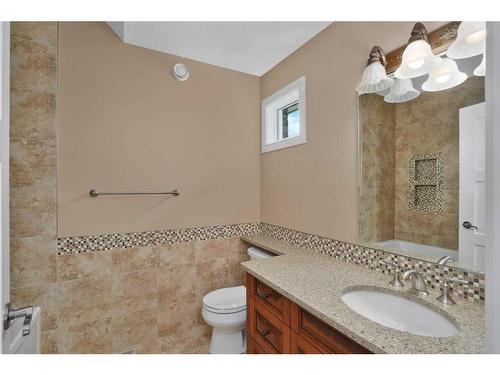 38 Allard Crescent, Red Deer, AB - Indoor Photo Showing Bathroom