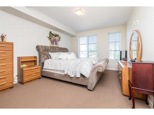 5112-2660 22 Street, Red Deer, AB - Indoor Photo Showing Bedroom