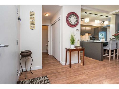 5112-2660 22 Street, Red Deer, AB - Indoor Photo Showing Dining Room