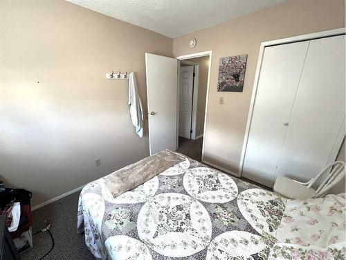 269 Overdown Drive, Red Deer, AB - Indoor Photo Showing Bedroom