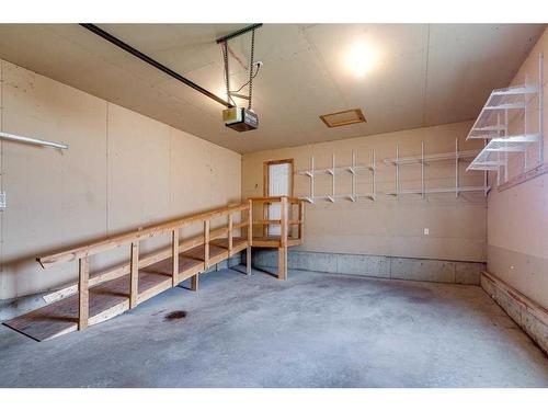 11 Westin Place, Sylvan Lake, AB - Indoor Photo Showing Garage