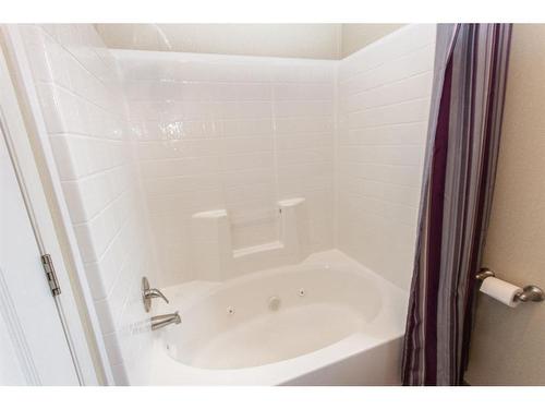 5027-25054 South Pine Lake Road, Rural Red Deer County, AB - Indoor Photo Showing Bathroom