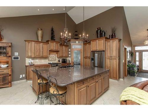 38423 Range Road 282, Rural Red Deer County, AB - Indoor Photo Showing Kitchen