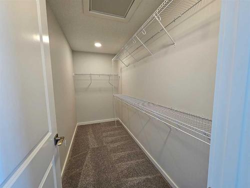 36 Key Cove Sw, Airdrie, AB - Indoor With Storage