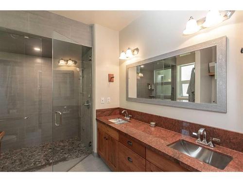 3-421022 Range Road 260, Rural Ponoka County, AB - Indoor Photo Showing Bathroom