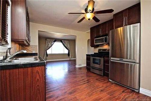 5005 54 Street, Killam, AB - Indoor Photo Showing Kitchen With Double Sink