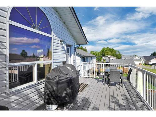 46 Westwood Crescent, Sylvan Lake, AB - Outdoor With Deck Patio Veranda With Exterior