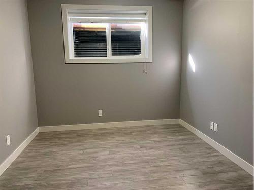 142 Connaught Crescent, Red Deer, AB - Indoor Photo Showing Other Room
