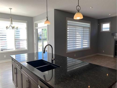 142 Connaught Crescent, Red Deer, AB - Indoor Photo Showing Kitchen With Double Sink