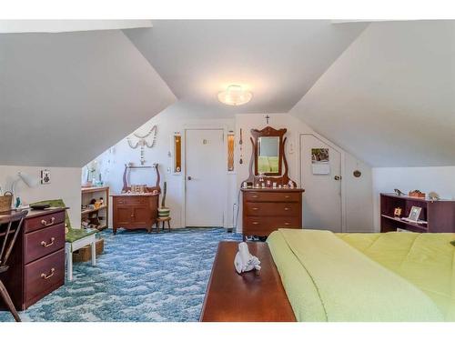 2302 19 Street, Delburne, AB - Indoor Photo Showing Bedroom