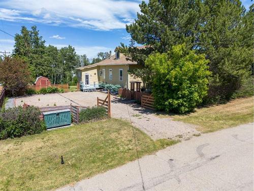 2302 19 Street, Delburne, AB - Outdoor