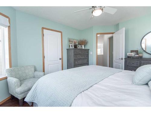 78 Donald Close, Red Deer, AB - Indoor Photo Showing Bedroom