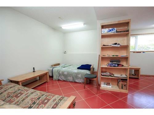 4631 48 Street, Red Deer, AB - Indoor Photo Showing Bedroom