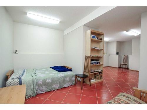 4631 48 Street, Red Deer, AB - Indoor Photo Showing Bedroom